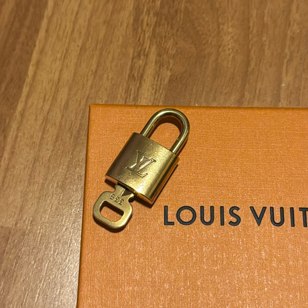 Authentic Louis Vuitton Lock and Key #335
